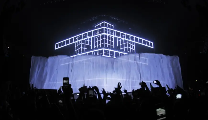 Caduta teli o fondali Caduta teli o fondali