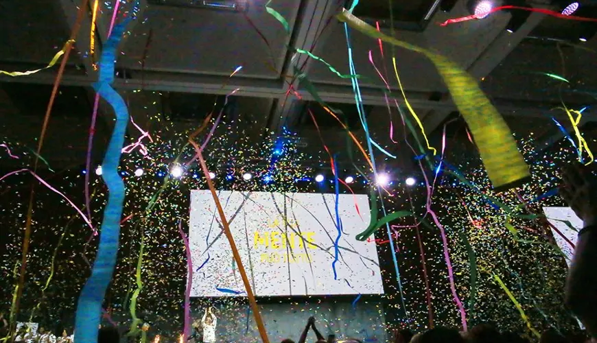 Lancio coriandoli e stelle filanti cannoni ad aria compressa