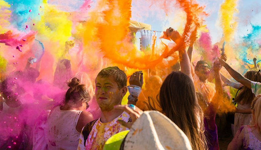 Holi party - Festa dei colori - polveri colorate