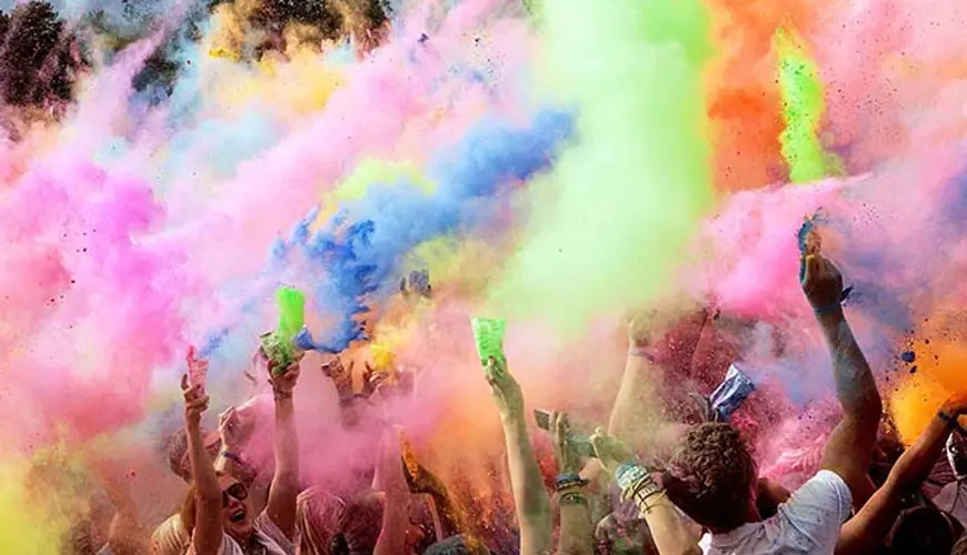 Holi party - Festa dei colori - polveri colorate