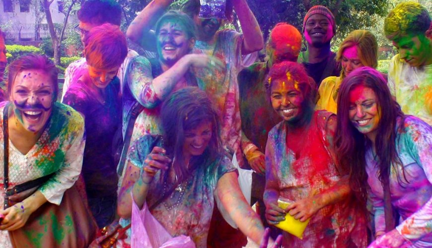 Holi party - Festa dei colori - polveri colorate