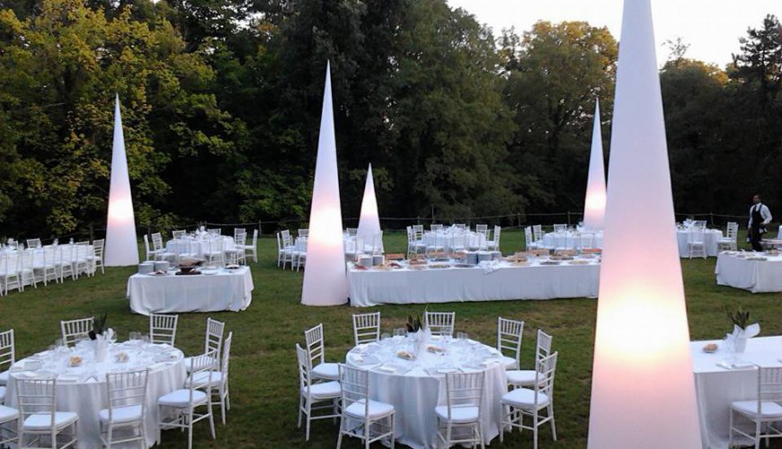 Coni decorativi illuminanti