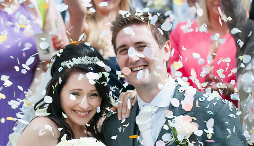 Lancio coriandoli matrimonio