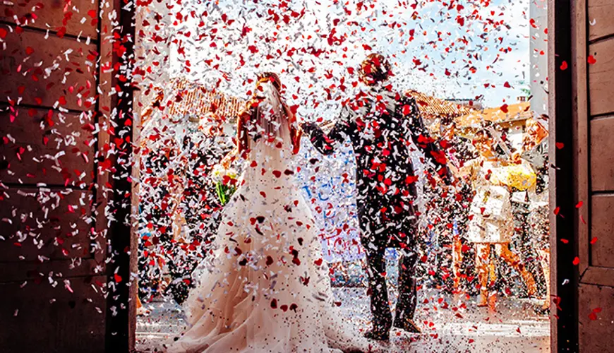 Lancio coriandoli matrimonio Lancio coriandoli matrimonio