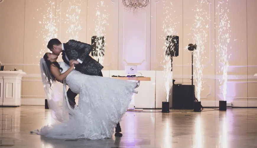 Fontane di scintille per matrimoni Fontane di scintille per matrimoni