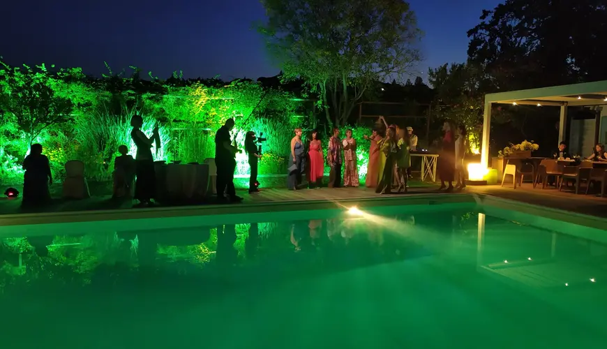 Illuminazione giardino per matrimonio in villa