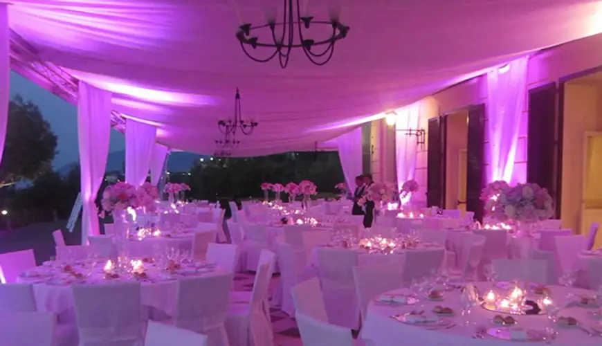 Illuminazione architetturale per cerimonie