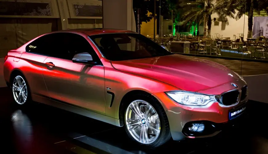 Personalizzazione prodotti virtuale - auto Personalizzazione prodotti virtuale - auto