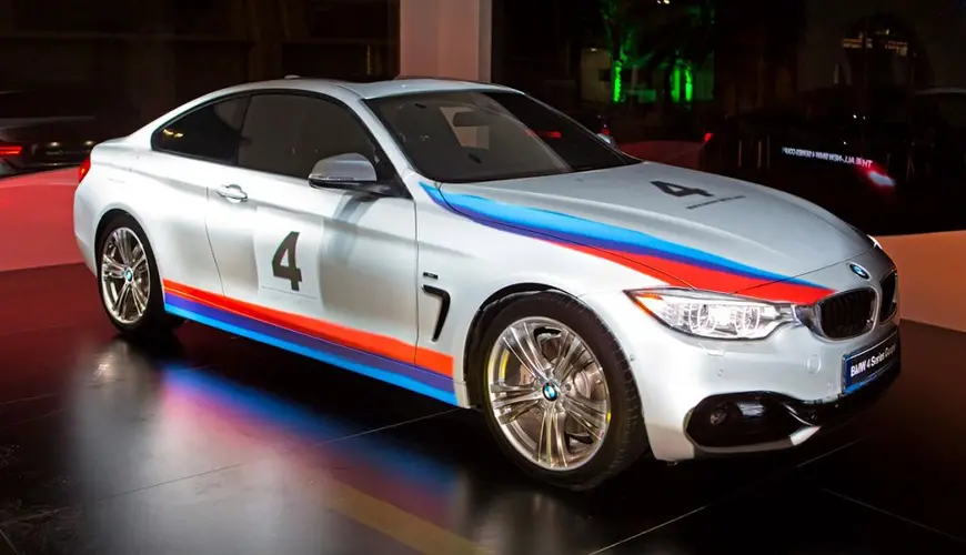 Personalizzazione prodotti virtuale - auto Personalizzazione prodotti virtuale - auto