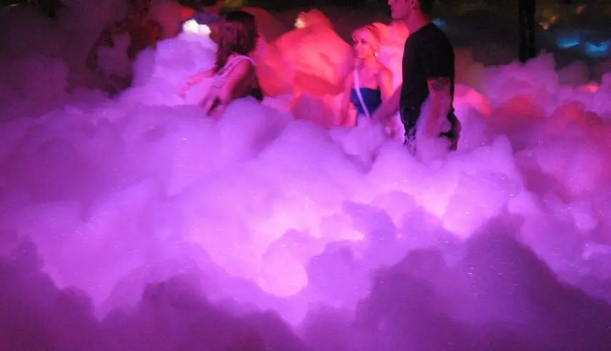 Schiuma party Schiuma party