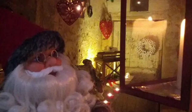 E' Natale a Mombaroccio - casa delle lanterne