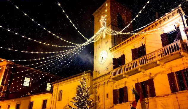 E' Natale a Mombaroccio - nevicata